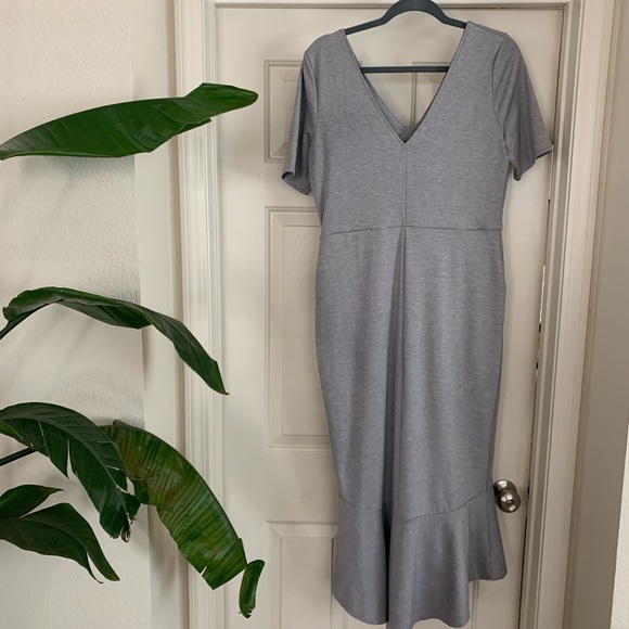 Pep Hem Mid Dress w/ Pockets - Picture 5 of 5